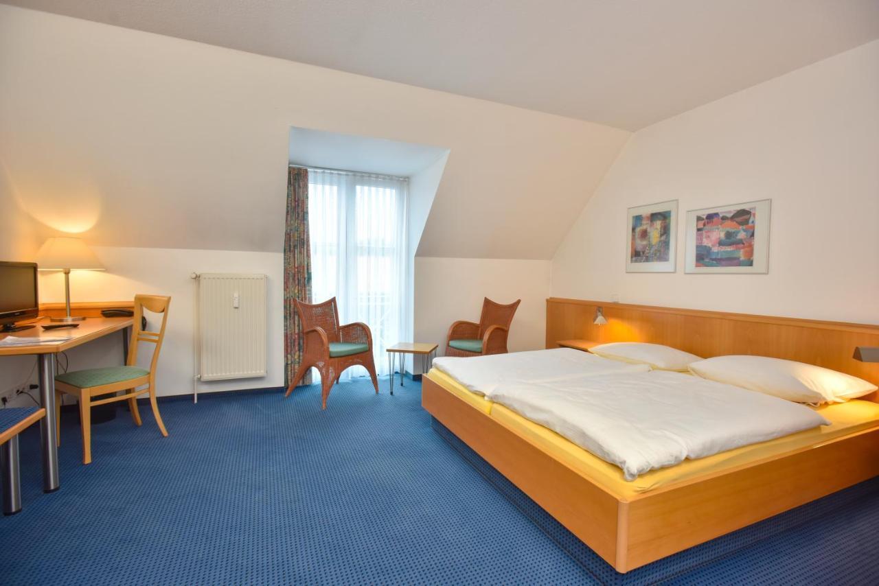 Hotel Fasanengarten ซาร์ชตัดท์ ภายนอก รูปภาพ